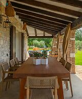 Spacious Country Villa With Private Pool
