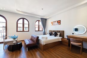 Sóng and Sun Phu Quoc Hotel