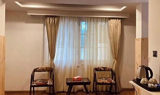 NAINA LODGE