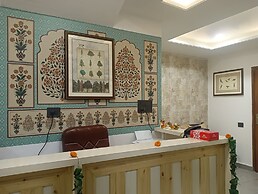 NAINA LODGE