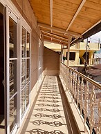 NAINA LODGE