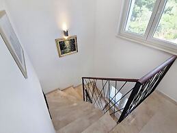 Two-storey House With Pool in Štrika
