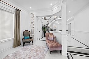 GLOBALSTAY Luxury 4 Bedroom House