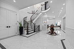 GLOBALSTAY Luxury 4 Bedroom House