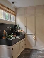 A Nomadic Abode - Luxury Boutique Retreat