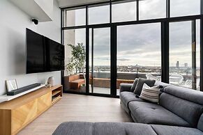 City Meets The Sea Melbourne Penthouse
