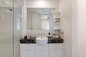 City Meets The Sea Melbourne Penthouse