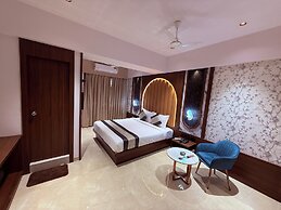 Hotel Saffron Grand Thane