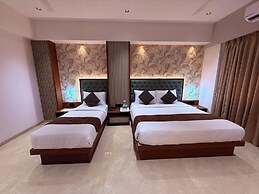 Hotel Saffron Grand Thane
