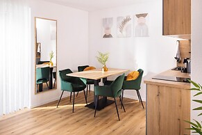 Be Grand Apartments Rust