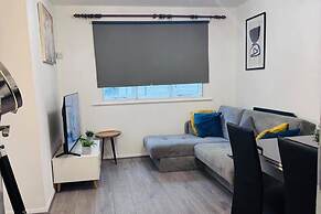 Oakley Retreat in Grays