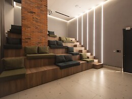 Modern 1BR Apt Great City View