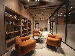 Two-level Apt by Panama old Town