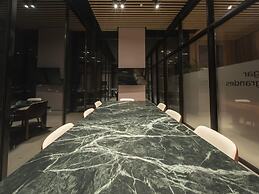 Two-level Apt by Panama old Town