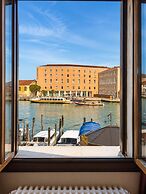 Ca Pisani Vista Canal Grande
