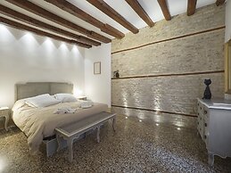 Ca Teatro by Wonderful Italy