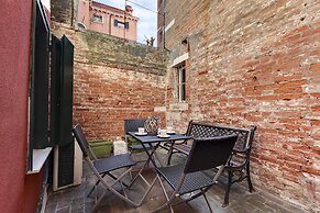 I Quattro Mori by Wonderful Italy