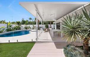 Casa Palma in Mermaid Waters