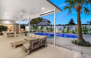 Casa Palma in Mermaid Waters