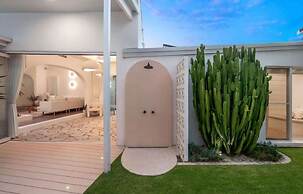 Casa Palma in Mermaid Waters