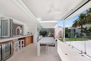 Casa Palma in Mermaid Waters