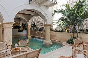 Palacio del Agua by Faranda Boutique