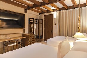 Palacio del Agua by Faranda Boutique
