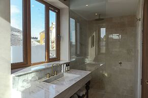 Palacio del Agua by Faranda Boutique