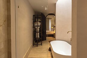 Palacio del Agua by Faranda Boutique
