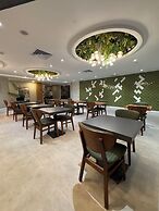 Park Dedeman City Alsancak