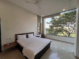 Hotel Golden Leaf