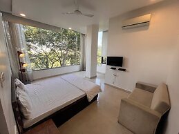 Hotel Golden Leaf