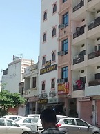 Hotel Deepak Residency