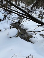 Mountain Retreat With River Views Near Sunday River and Year-round Adv