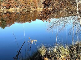 Mountain Retreat With River Views Near Sunday River and Year-round Adv