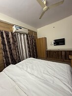 THE GRAND SERENITY HOTEL