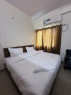 THE GRAND SERENITY HOTEL