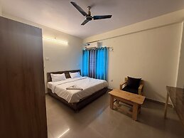 THE GRAND SERENITY HOTEL