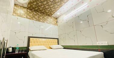 Hotel Metro Palace Hapur