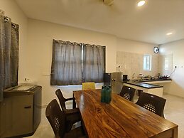 Hotel Mauris & Restaurant By Wishotel