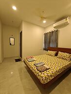 Hotel Mauris & Restaurant By Wishotel