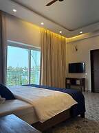 Yellowstone Resort Arambol