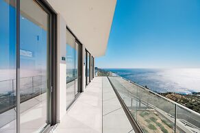 Dione Villa
