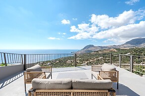 Dione Villa