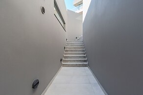 Zeus Villa