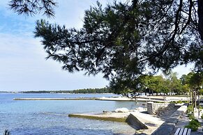 Spacious Apartment in Umag With Garden