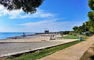 Spacious Apartment in Umag With Garden