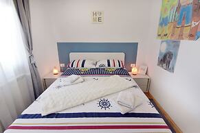 Spacious Apartment in Umag With Garden