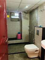 PRATHAM INN BY DOWNTOWN HOTELS
