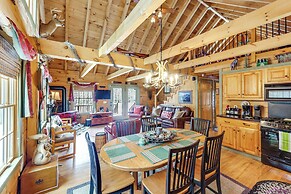 Game Room, Deck! Cozy Ski Cabin Near Sugarloaf